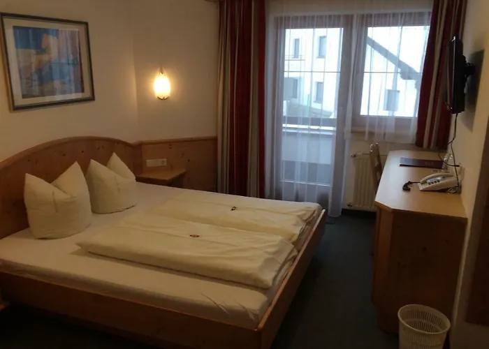 Garni Golfais * 伊施格尔