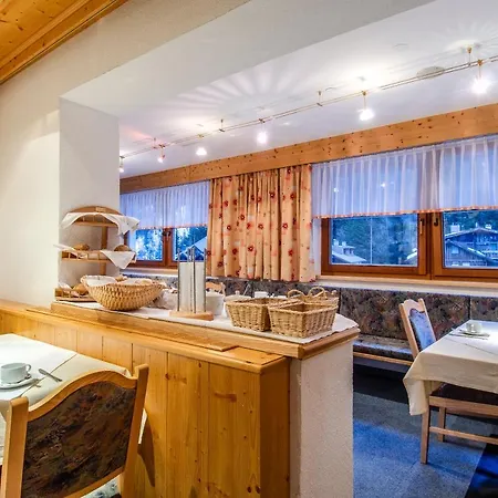 Hotel Garni Golfais Ischgl