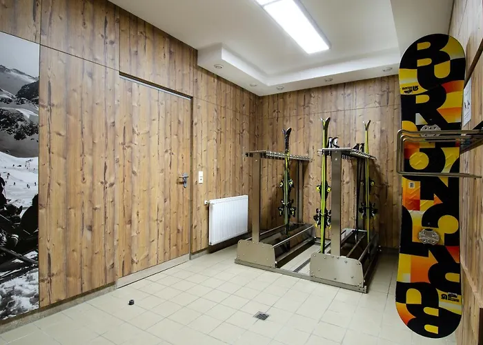 Garni Golfais ホテル